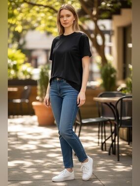 CRZ YOGA Black Short Sleeve Relaxed Crew Tee